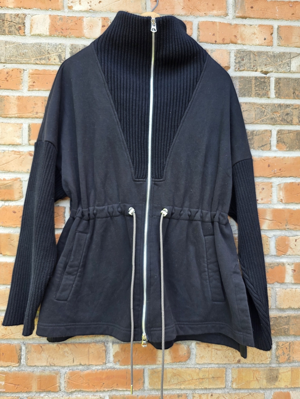 Varley Black Zip-Up Drawstring Utility Jacket - Picture 6 of 16